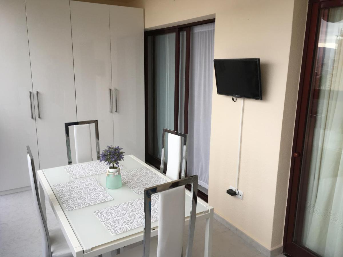 베니돔 Apartamento Corazon De Monte Carlo 아파트 외부 사진
